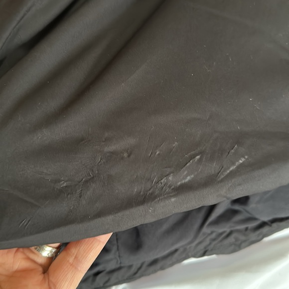 lululemon athletica Midnight Black Puffer Jacket - Picture 14 of 14